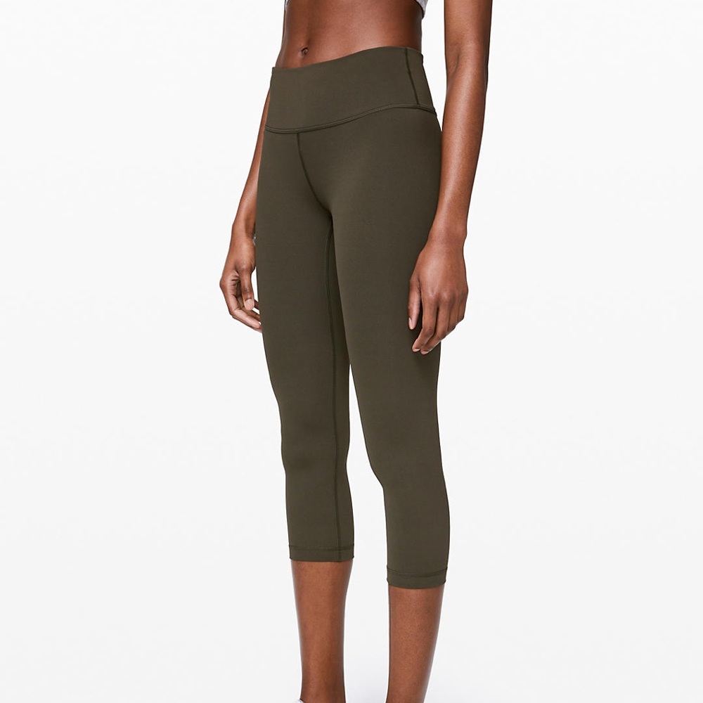 Lululemon Wunder Under Crop